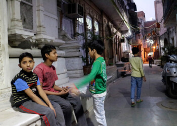 ind 002